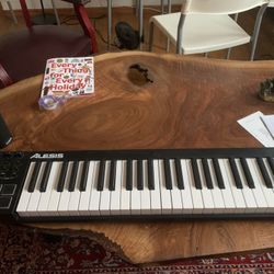 Alesis V49 USB Midi Keyboard