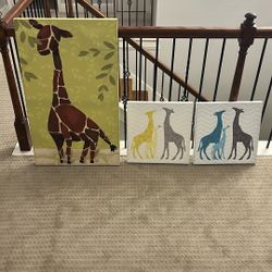 Giraffe Canvases For Child’s Room