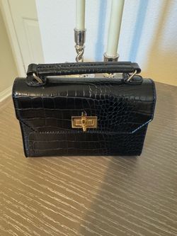 Black purse