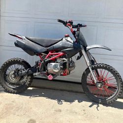 2020 Apollo RZF    Bike 