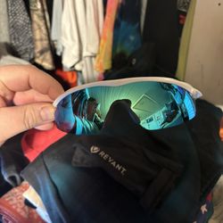 Oakley M2 Polarized Sunglasses 
