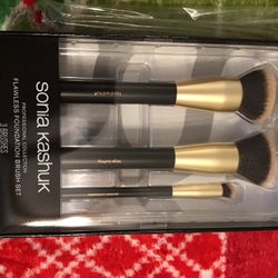 New Sonia Kashuk Makeup Brush Set 