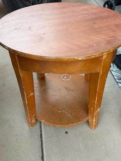 Round Wood End Table with Lower Shelf