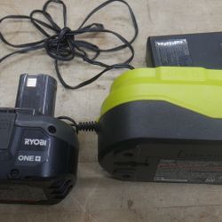 Ryobi Charger PCG002 w 4.0ah battery 890823-3