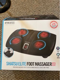Foot massager with heat