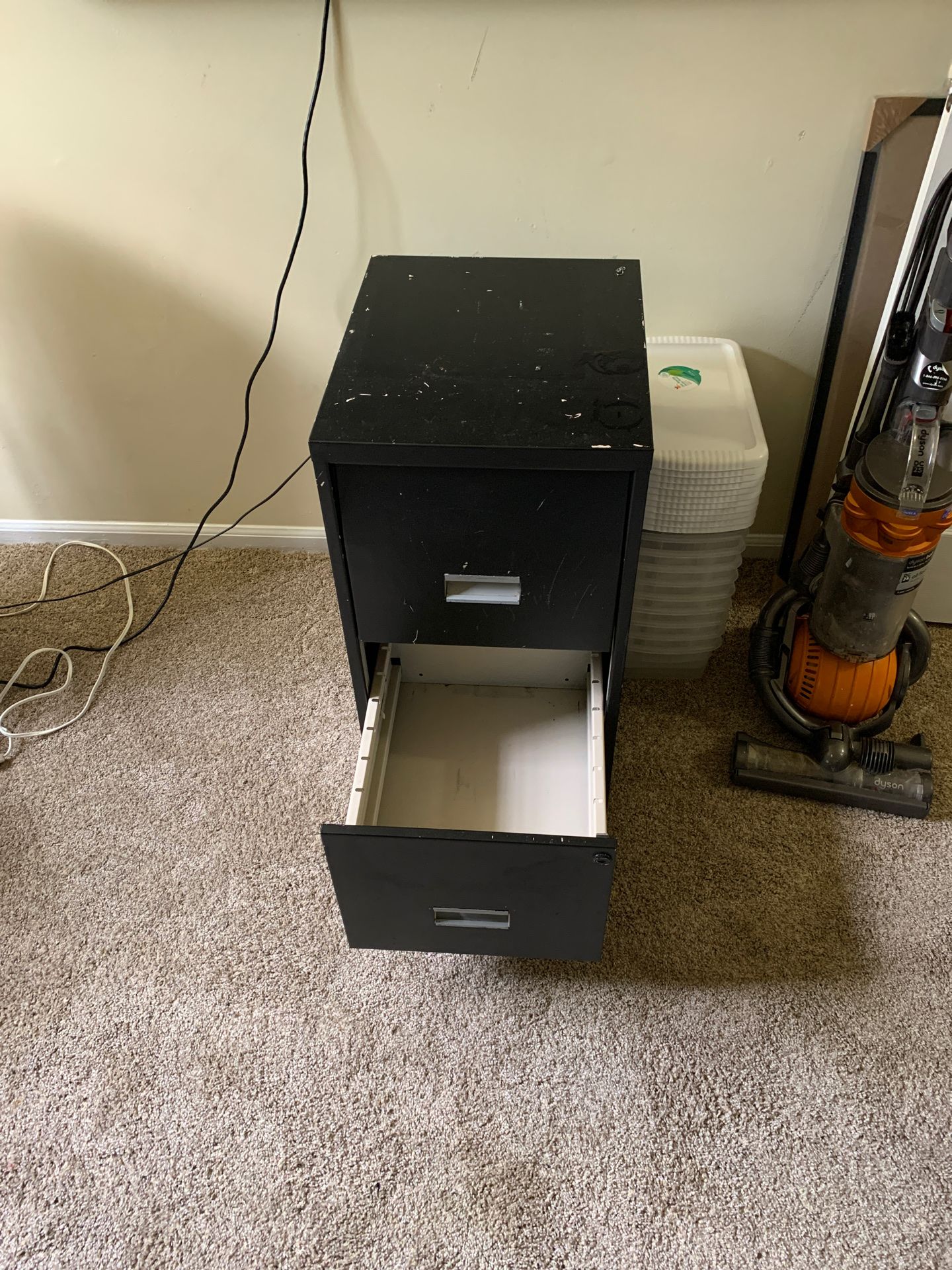 Free file cabinet