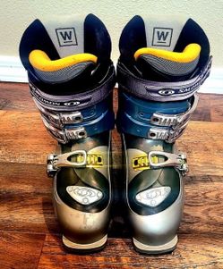 Salomon Ski Boots 