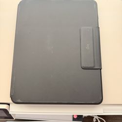 Logitech Slim Pro Keyboard Folio for iPad Pro 12.9" (3rd & 4th Gen) - Graphite