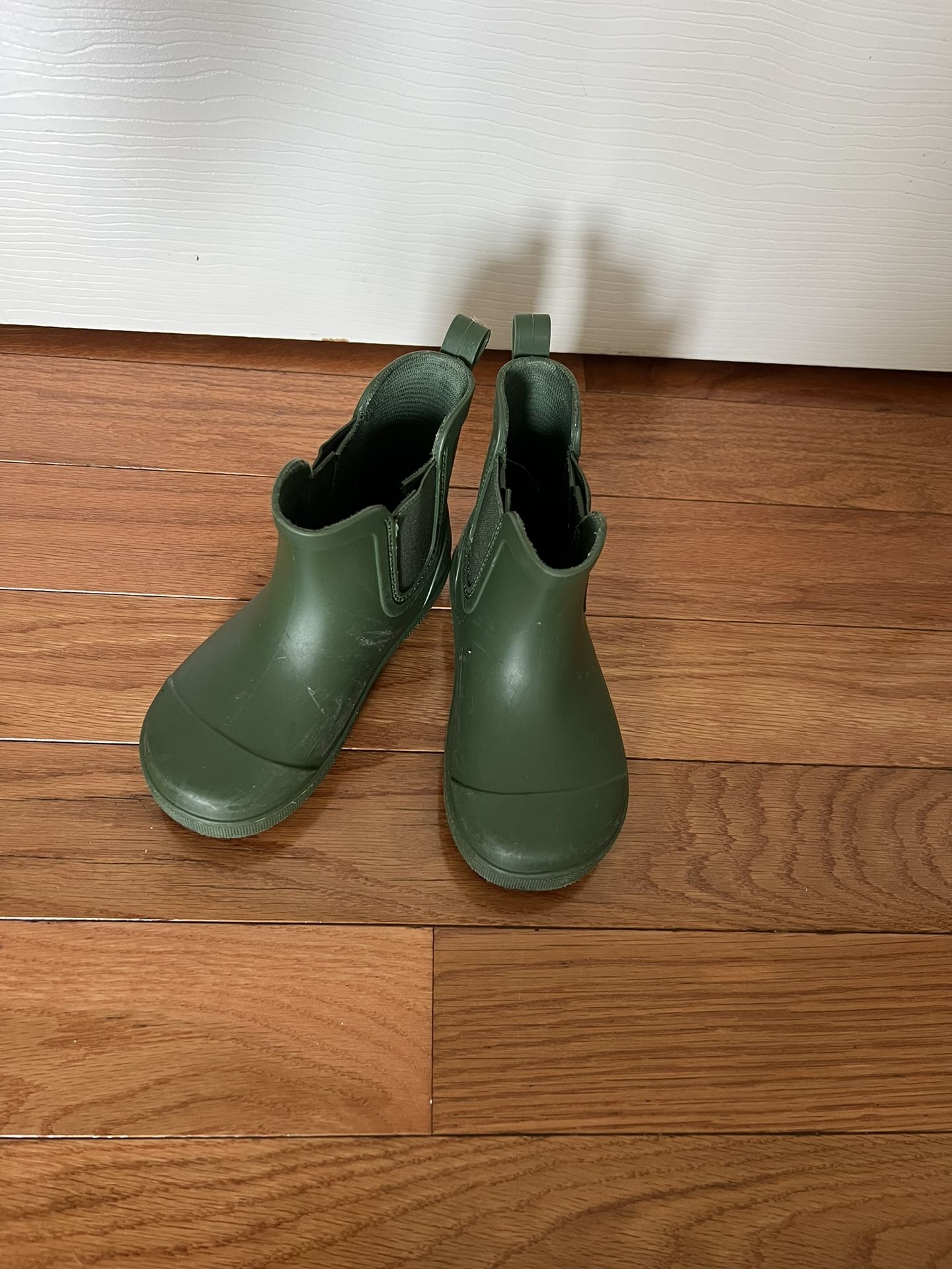 Bearpaw rain boots
