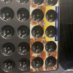 2 Wilton Mini Cupcake Pan