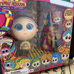 New Distroller Amparo Serrano Doll