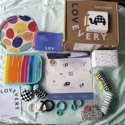Lovevery The Looker 0-2 Months Baby Toys