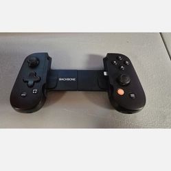 Backbone Xbox/ps5/windows controller