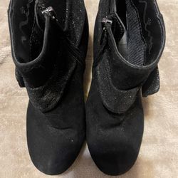 Girl Boots 