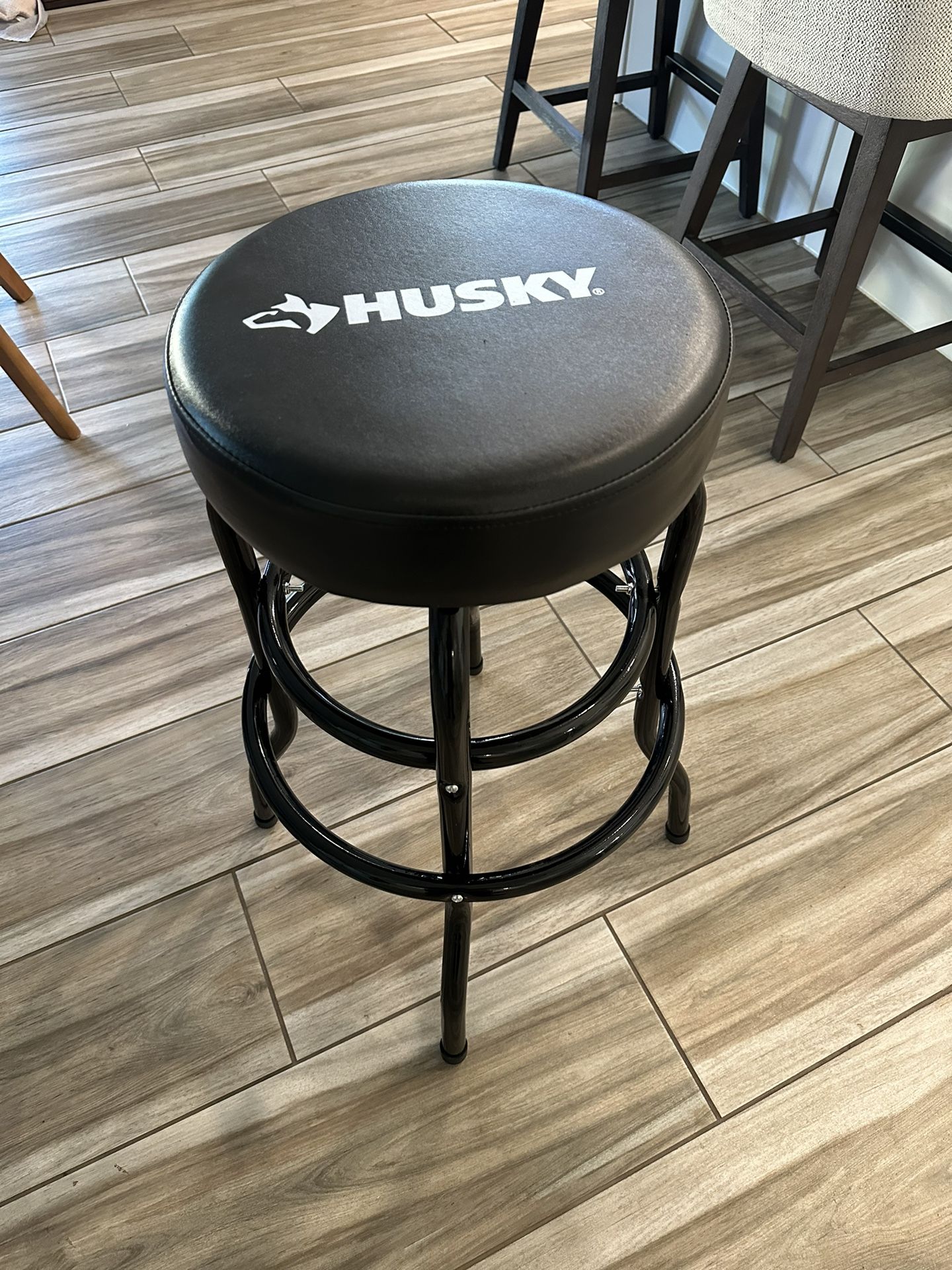 Husky Tools Mechanics Shop Stool 