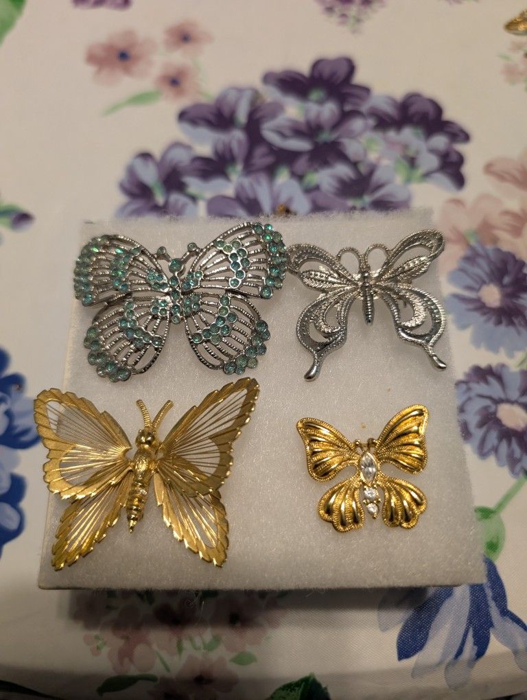 Butterfly Broaches 4each