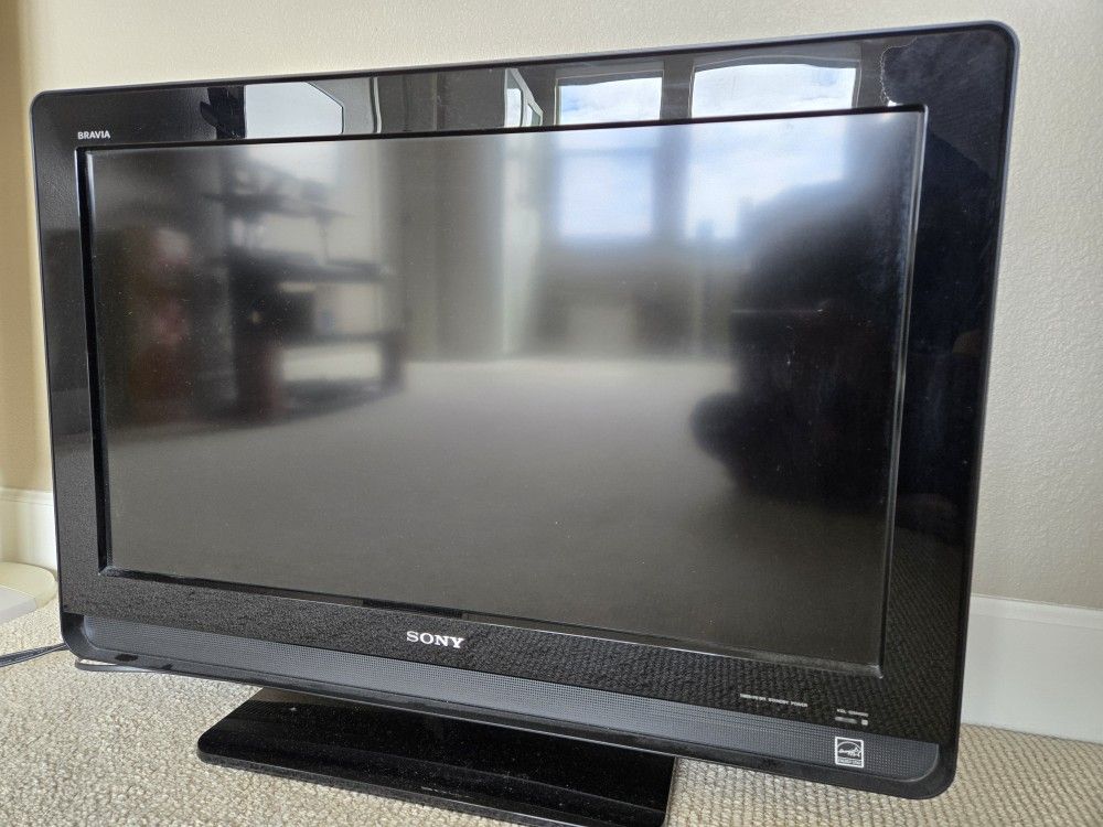 32 Inch Sony TV