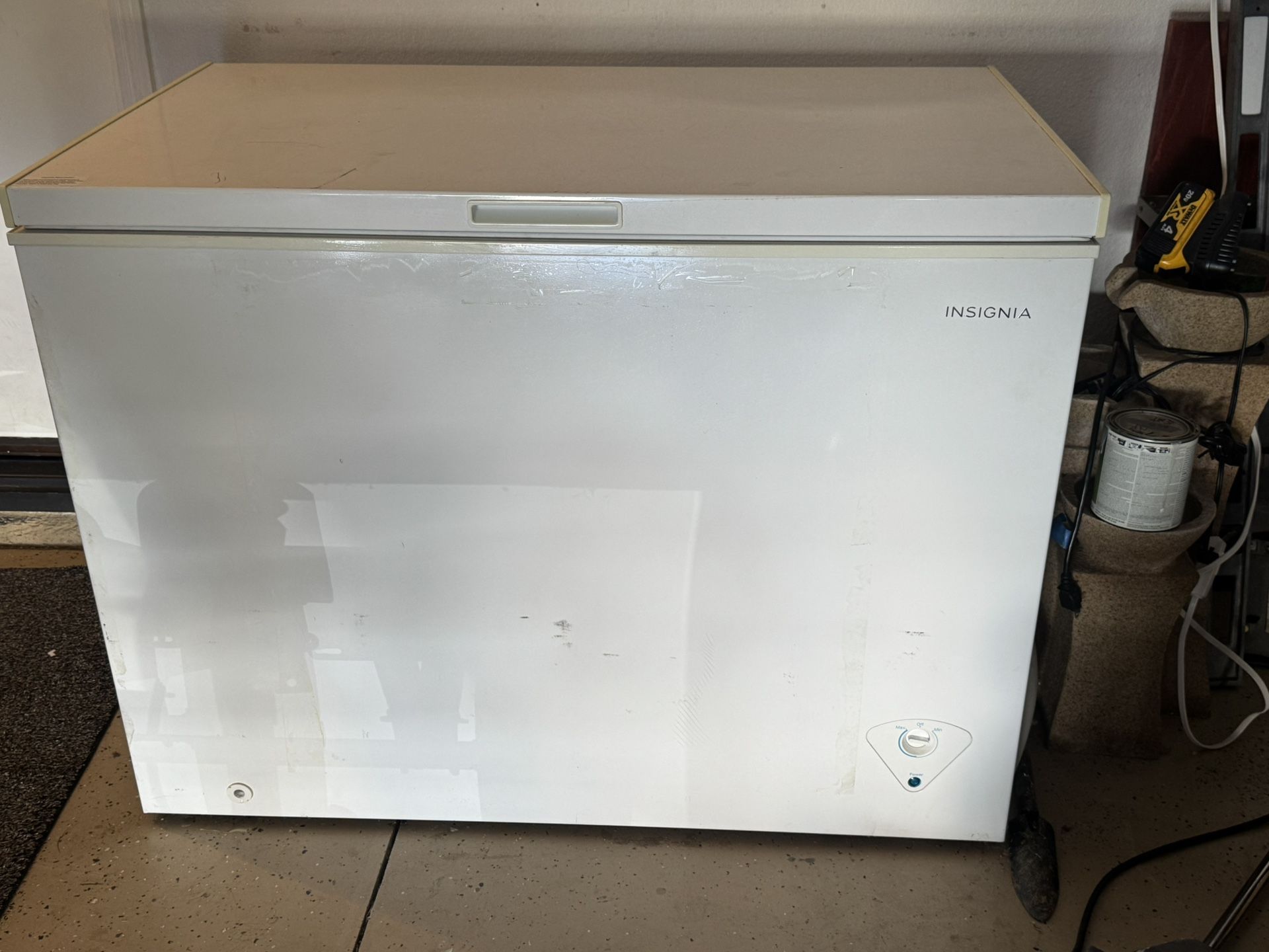 Freezer / Fridge