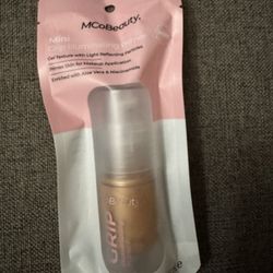 MCoBeauty Mini Grip Illuminating Primer | New