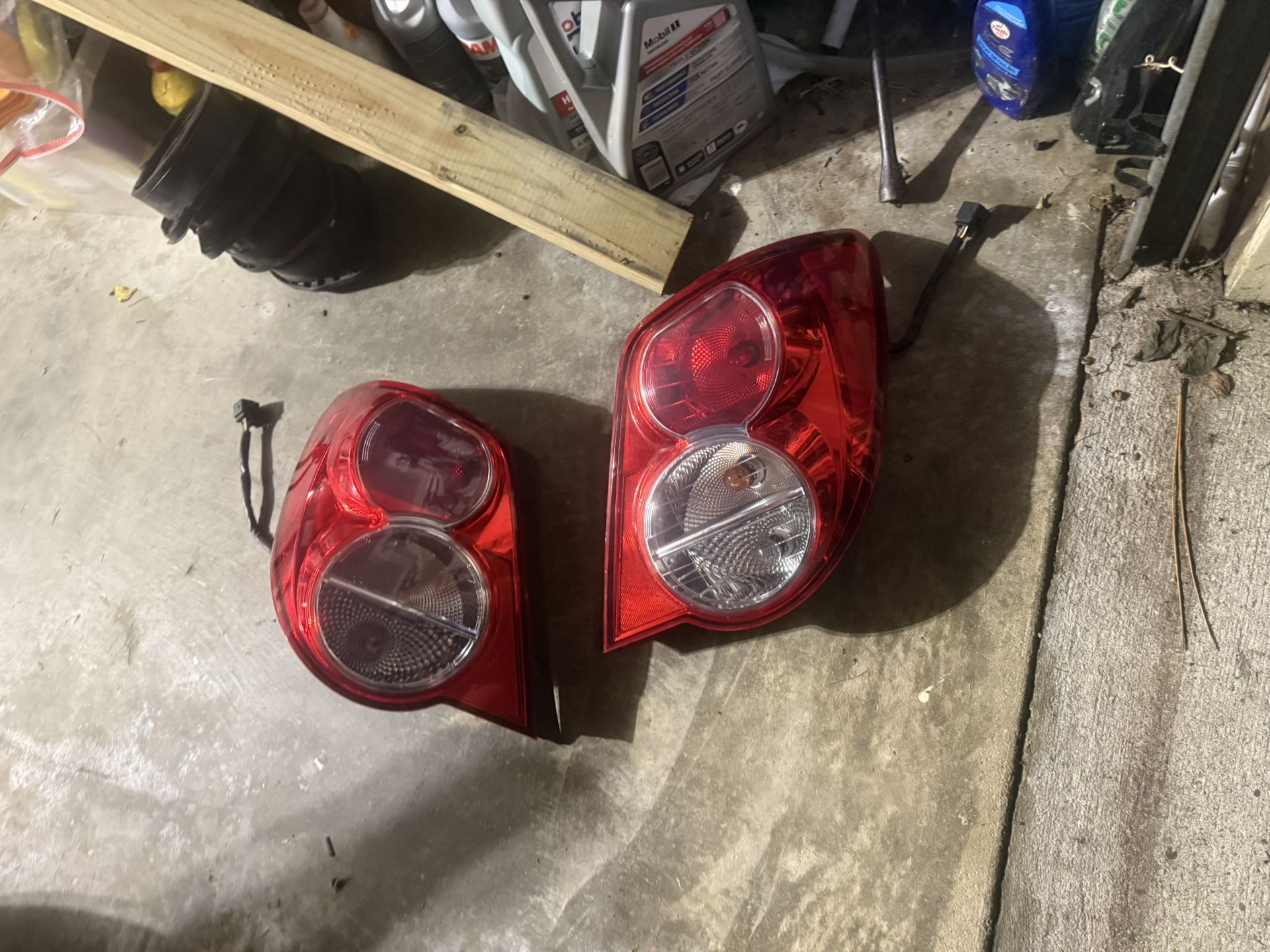 Chevy Sonic LT brake lights 