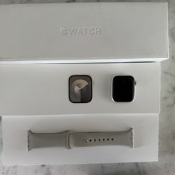 Apple iWatch Series 9 (41 mm, Starlight)
