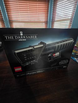 LEGO Star Wars The Darksaber (Set #40917) - From Mandalorian Series- New!