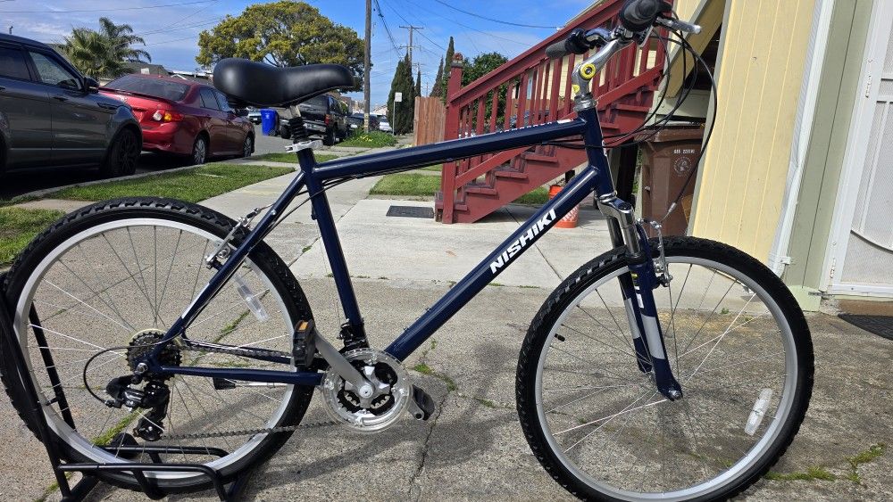 Practically New Hybrid Bike Size Large
Ready to Ride