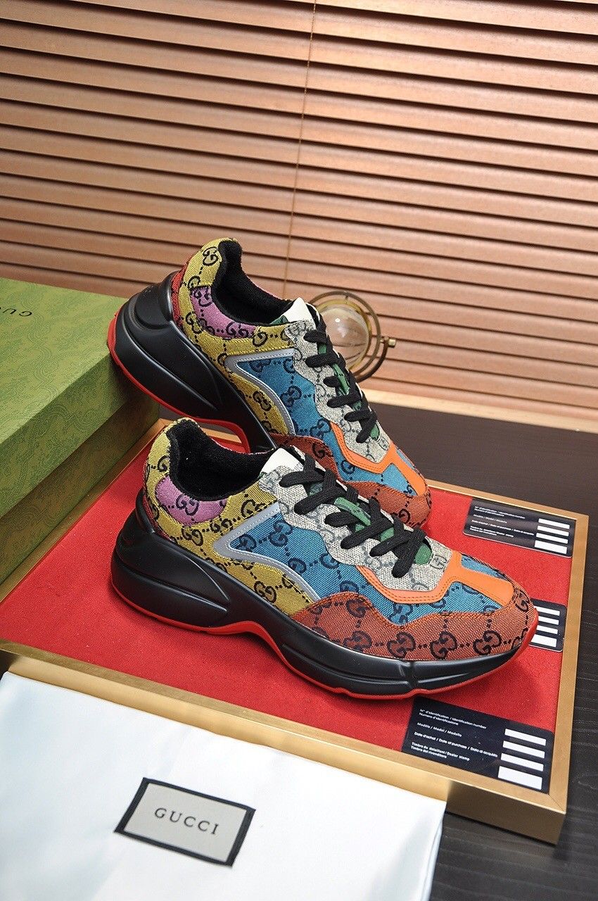 Gucci sneakers