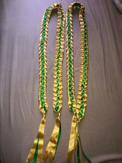 Graduation lei