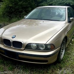 1999 BMW 540i