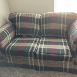 Loveseat - Great Condition