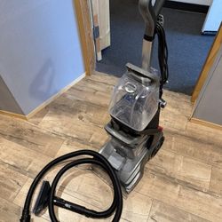 Hoover Turbo Scrub XL Vacuum Cleaner