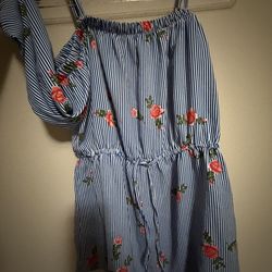 Shirt off the shoulder