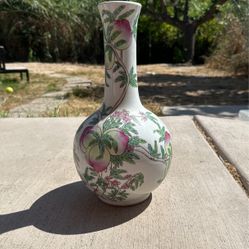 Antique Chinese Porcelain Peach Vase