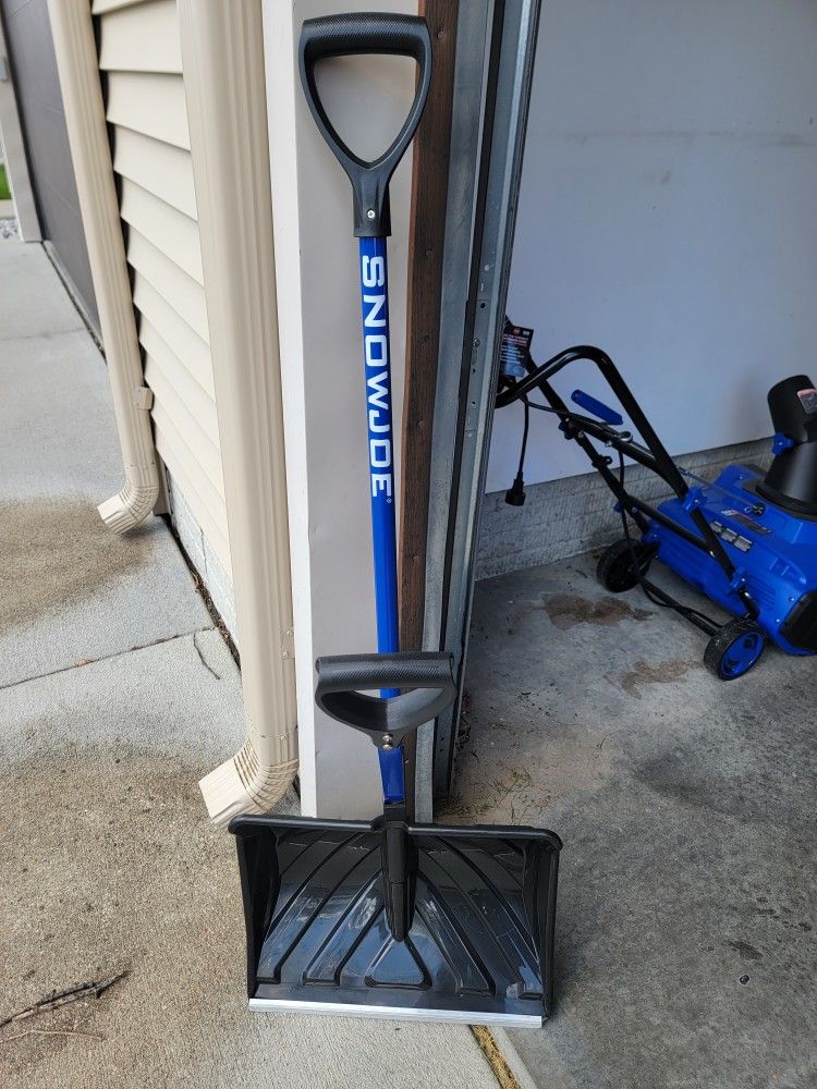 Snow Shovel