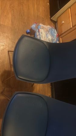 4 blue chairs
