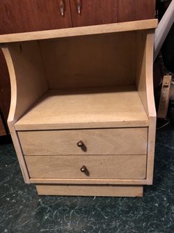 Night stand end table
