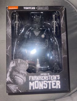 Neca TMNT x Universal Monsters - Raphael as Frankenstein’s Monster