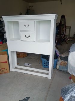 Twin bed