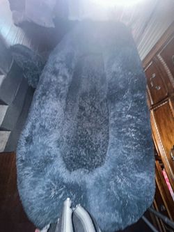 Human dog bed w matching fur blanket & pillow NEW