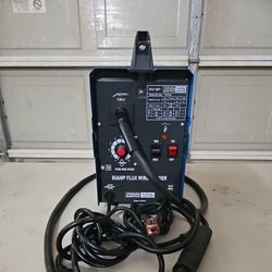 Welder  Flux 90 Amp. 