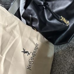 $250