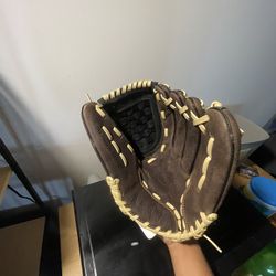 Rawlings Baseball Glove 