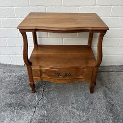 Vintage John Widdicomb French Provincial style wooden 2 tier side table