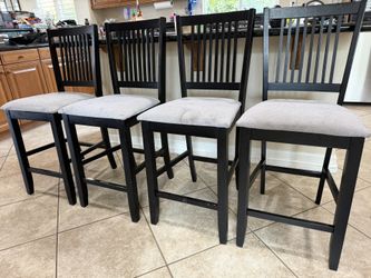 Set Of 4 Black Bar Stool Chairs