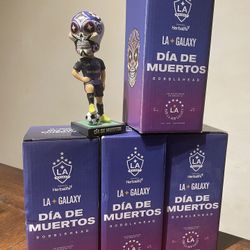 2025 LA Galaxy Dia De Muertos Bobblehead NIB  