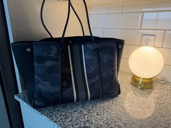 Neoprene Tote Bag Black Camo