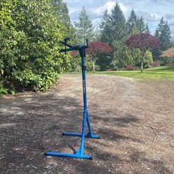 Bicycle – ParkTool home mechanic repair stand