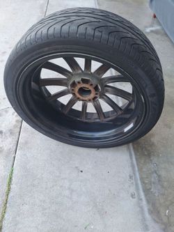 Rines 24" birlos 295/35R24"