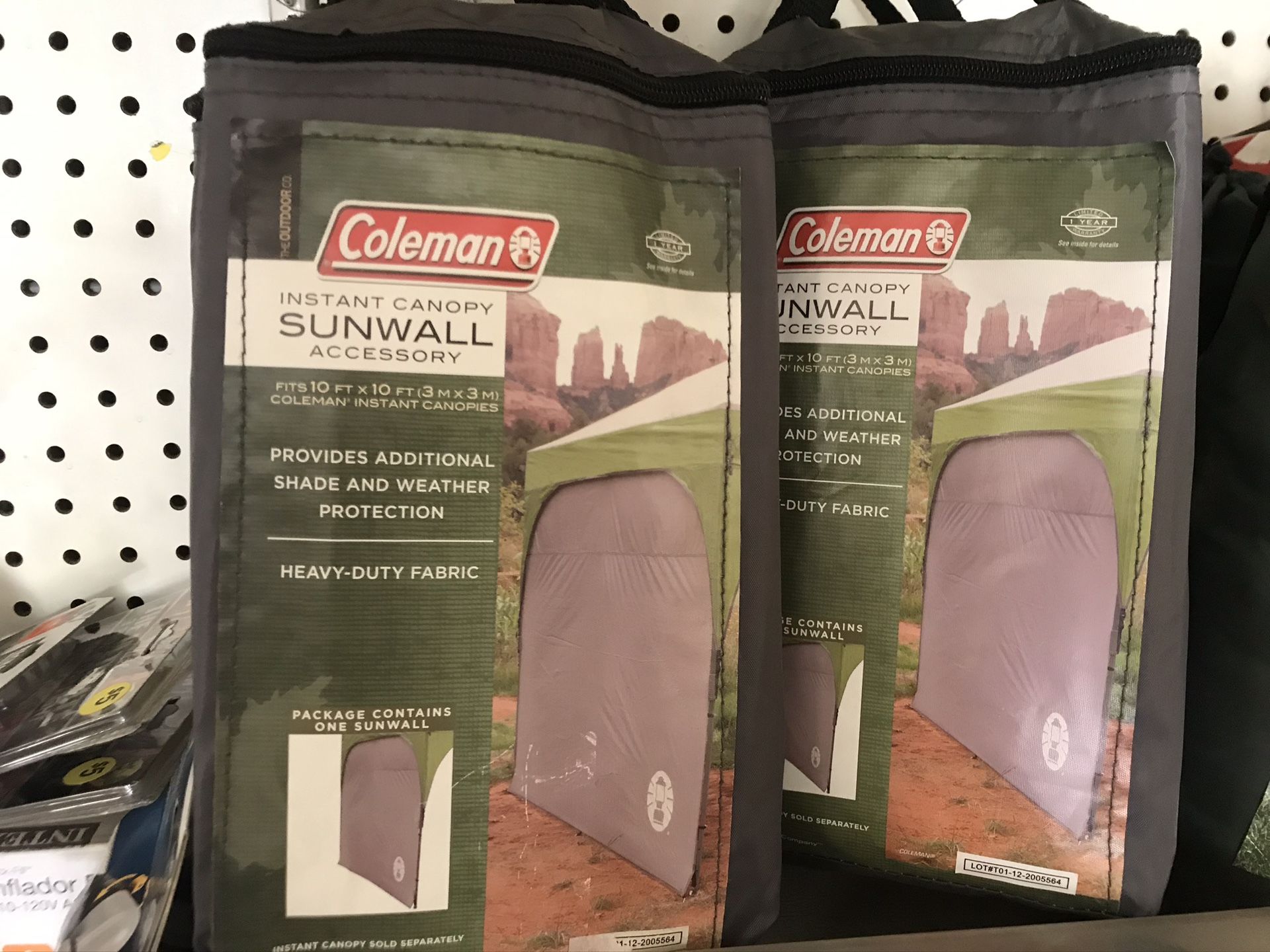 New In Box!! Coleman sun wall